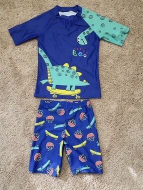 Boys Swim wear Top And Short 5 Yrs Blue With Beach Theme